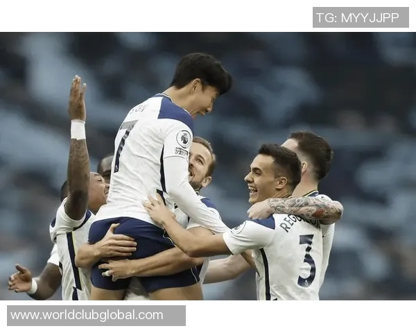 德里城与明迪纳的激烈对决揭示足球战术与团队合作的重要性 德里城与明迪纳的激烈对决揭示足球战术与团队合作的重要性